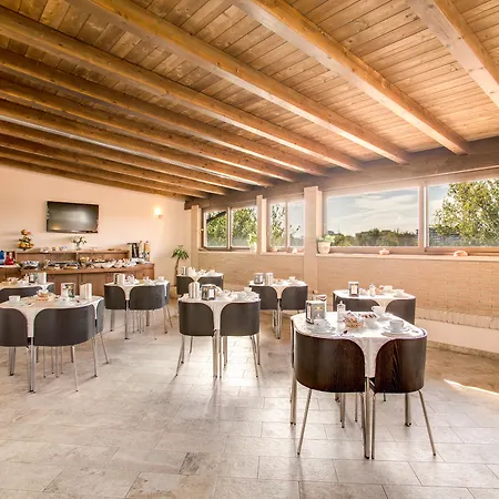 Tiburtina Metro Hotel 3*