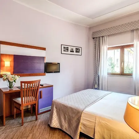 Hotel Tiburtina Metro 3*