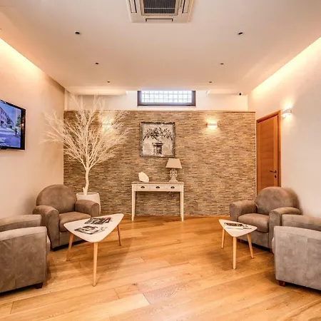 Hotel Tiburtina Metro 3*